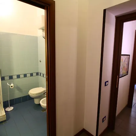 Anna 1 Apartment Rom